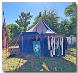Une exposition des habilles